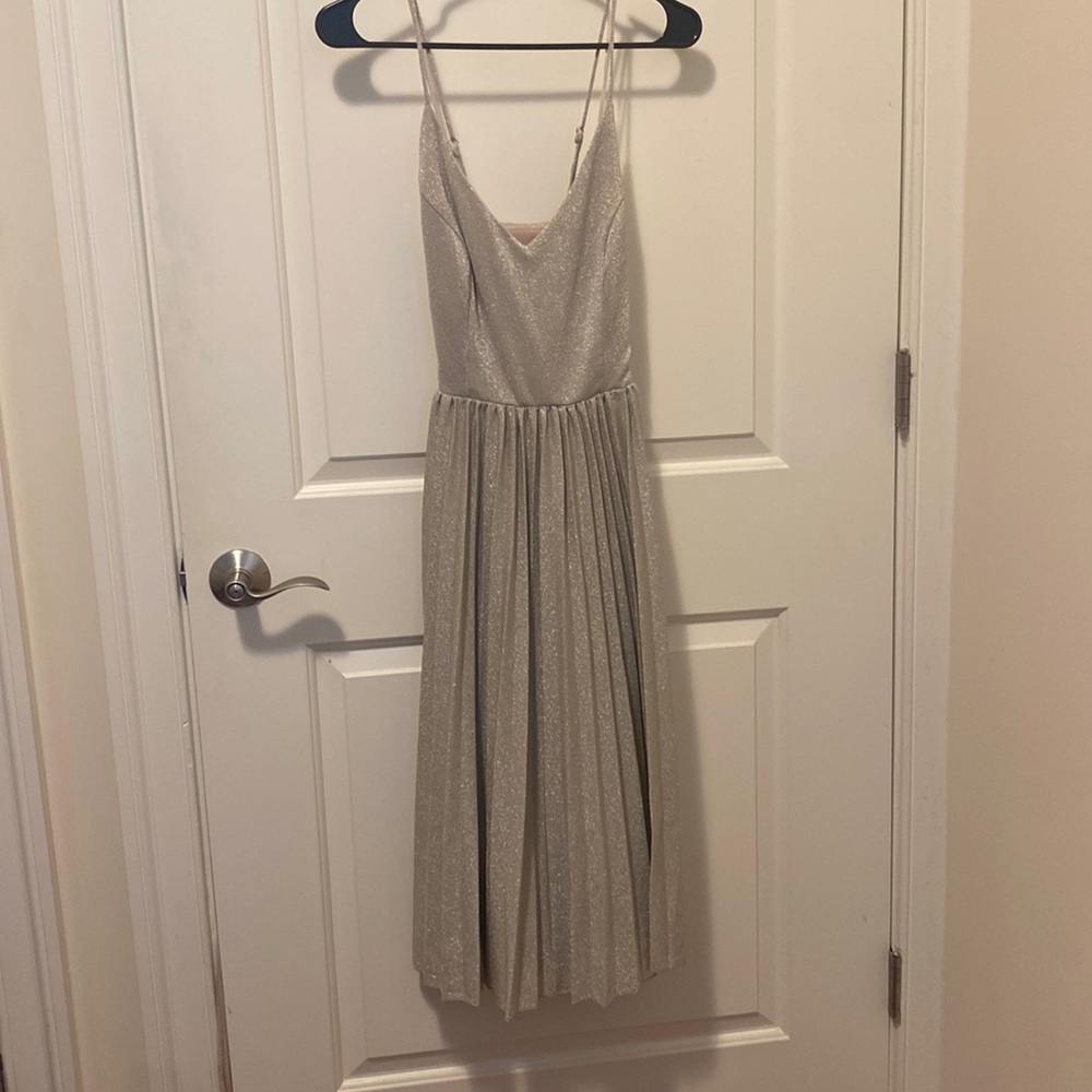 NWT Anthropologie eleveneses shimmer dress size 6